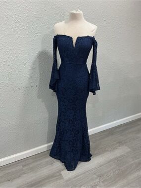 Off-Shoulder Navy Lace Mermaid Dress with Bell Sleeves
